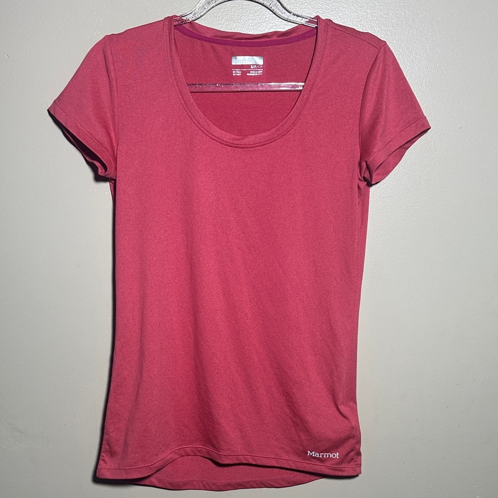 Marmot Women's Small Berry Pink Short Sleeve‎ Athletic Top